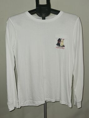 Vineyard Vines Womens White Long-Sleeve with Holiday Dog Graphic. Medium.